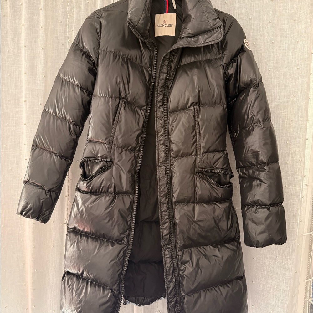 Moncler Women's Shiny Black Puffer Jacket